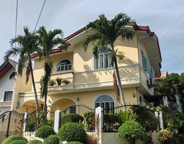 El Monte Verde 4BR House and Lot